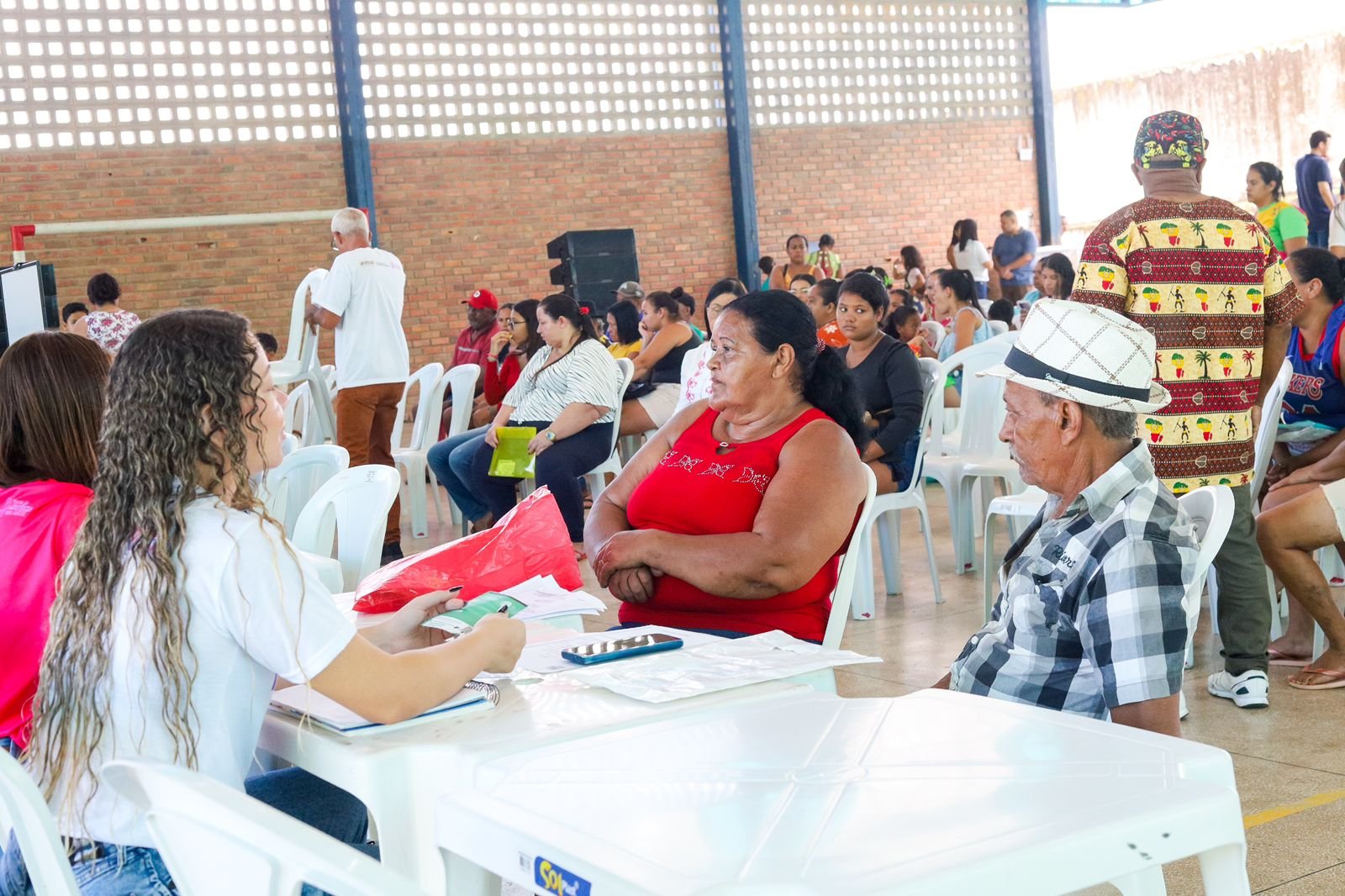 Caravana Toque de Assistência com Amor leva serviços e cidadania ao distrito de Rocha Cavalcante
